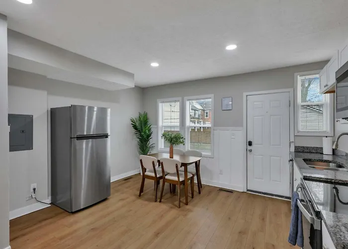 Perfect Short In Historic Walkable Modern & Easy Apartment