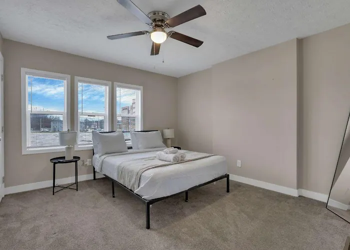 Apartment Perfect Short In Historic Walkable Modern & Easy